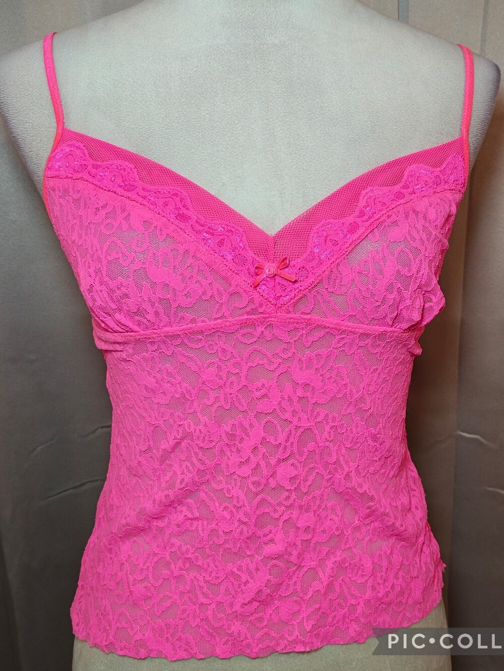 💖 Y2K VICTORIA’S SECRET HOT PINK LACE & MESH CAMI TOP 💖